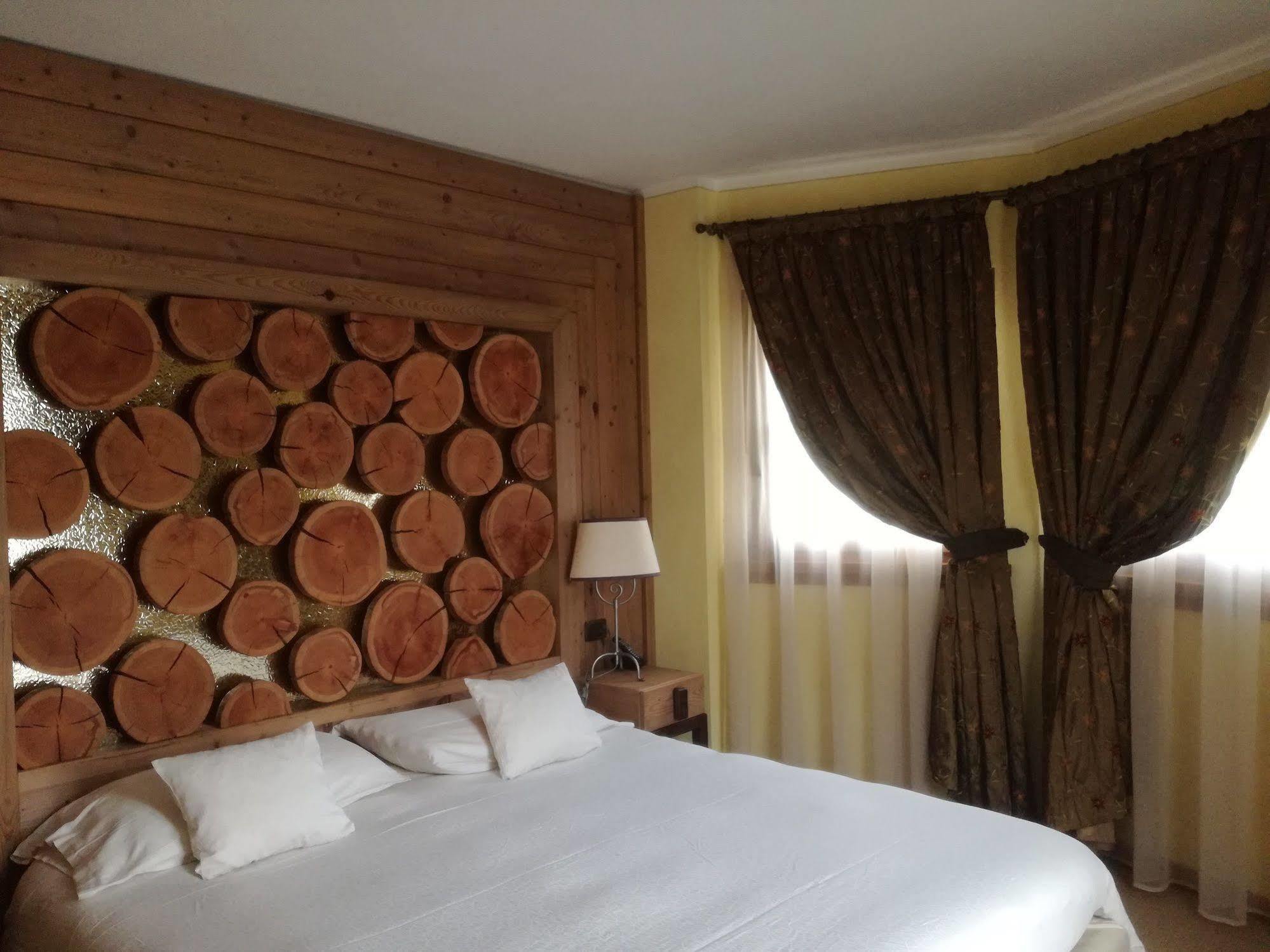 Hotel Bait De Angial Livigno Ngoại thất bức ảnh